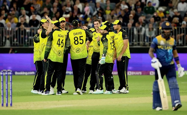 T20 World Cup: ऑस्ट्रेलिया ने श्रीलंका को 7 विकेट से हराया, स्टोइनिस ने 17 गेंदों में जड़ा अर्धशतक