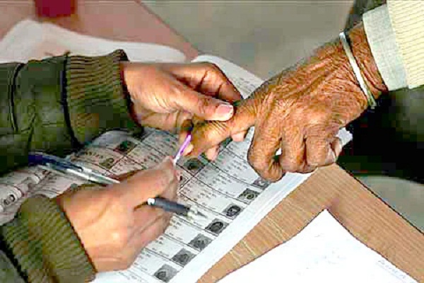 जम्‍मू कश्मीर में अगले साल मार्च के बाद हो सकते हैं विधानसभा चुनाव, इन वोटर्स पर है बीजेपी की नजर