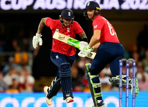 T20 World Cup : इंग्लैंड ने न्यूजीलैंड को 20 रन से हराया