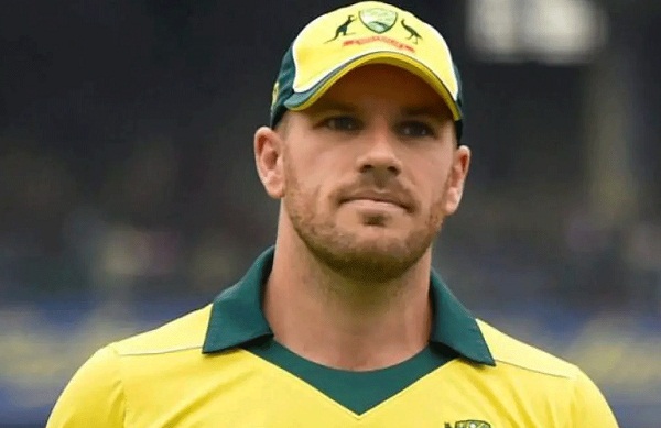 ऑस्ट्रेलियाई कप्तान आरोन फिंच ने अंतरराष्ट्रीय क्रिकेट से लिया संन्यास