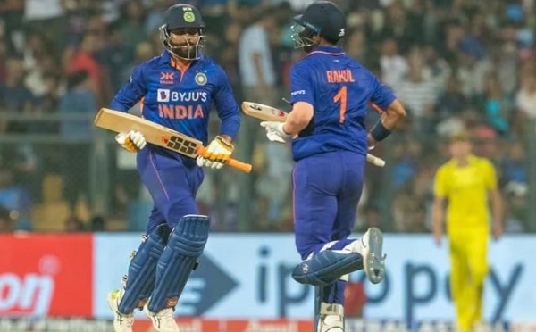 Ind vs Aus: पहले वनडे में भारत में ऑस्ट्रेलिया को 5 विकेट से हराया, राहुल ने लगाया अर्धशतक