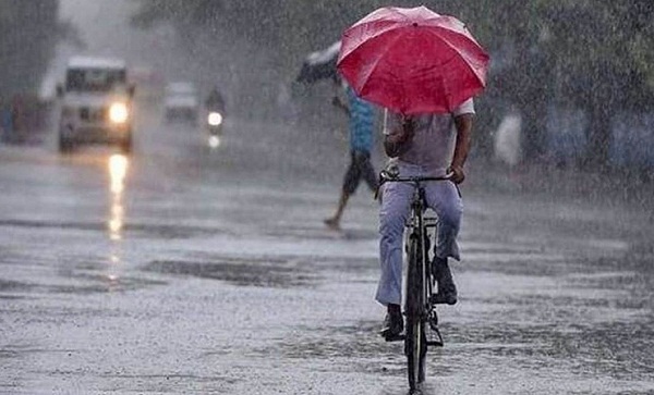 मप्रः कई जिलों में बारिश के साथ गिरे ओले, बिजली गिरने से आठ लोगों की मौत