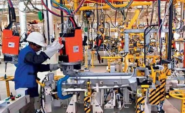 देश का औद्योगिक उत्पादन मई में 5.2 फीसदी बढ़ा