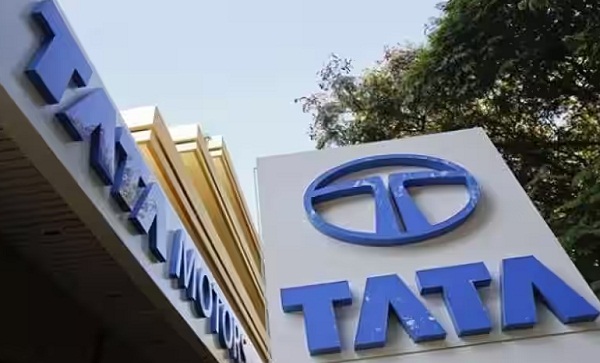 टाटा मोटर्स का अप्रैल-जून तिमाही में मुनाफा 3,300 करोड़ रुपये रहा
