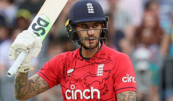 इंग्लैंड के बल्लेबाज एलेक्स हेल्स ने की अंतरराष्ट्रीय क्रिकेट से संन्यास की घोषणा