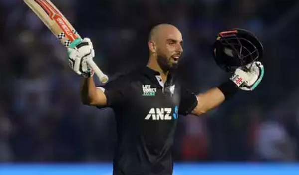 Eng vs NZ: न्यूजीलैंड ने पहले वनडे में इंग्लैंड को 8 विकेट से हराया, कॉनवे-मिचेल ने की रिकॉर्ड साझेदारी