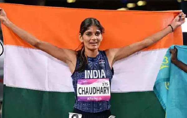 एशियाई खेल : महिलाओं की 5000 मीटर स्पर्धा में स्वर्ण जीतने वाली पहली भारतीय बनीं पारुल चौधरी