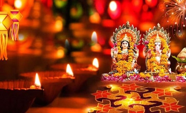 दीपावली: प्रकाश सनातन ज्योतिर्गमय की आकांक्षा