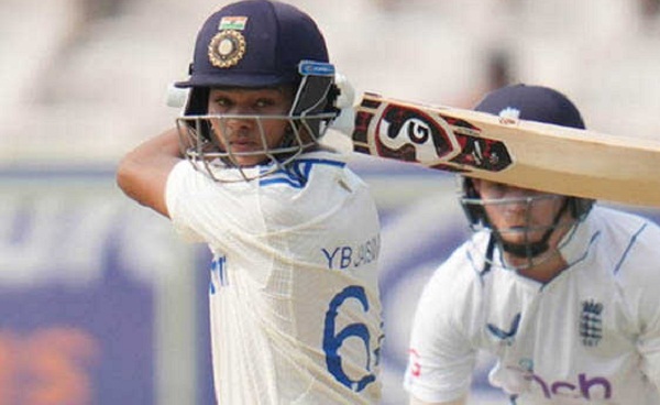 Visakhapatnam Test: पहले दिन भारत ने 6 विकेट पर बनाए 336 रन, यशस्वी का नाबाद शतक