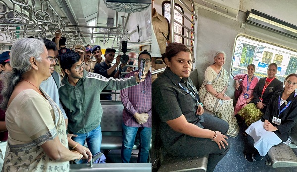 सीतारमण ने मुंबई लोकल ट्रेन में किया सफर, यात्रियों के सवालों का दिया जवाब