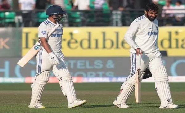 Dharamsala test: भारत की पकड़ मजबूत, इंग्लैंड पर बनाई 255 रनों की बढ़त