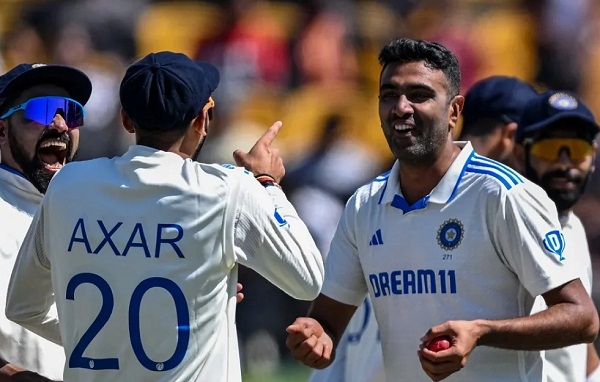 आईसीसी टेस्ट गेंदबाजी रैंकिंग: रविचंद्रन अश्विन की शीर्ष पर वापसी