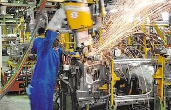 जनवरी महीने में औद्योगिक उत्पादन की दर 3.8 फीसदी पर