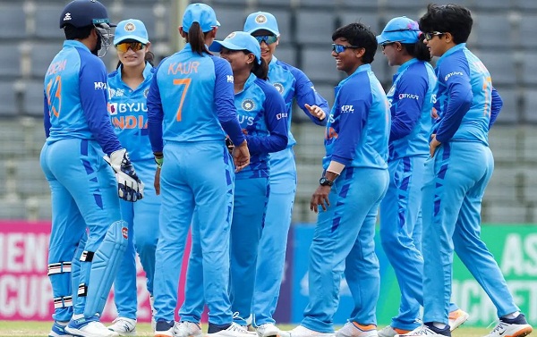 भारतीय महिला टीम ने चौथे T-20 में बांग्लादेश को 56 रन से हराया