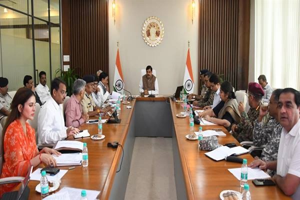 प्रदेश की सुरक्षा व्यवस्था को लेकर मुख्यमंत्री डॉ. यादव ने की उच्चस्तरीय बैठक